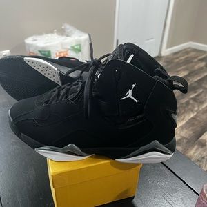 Black Jordan size 10